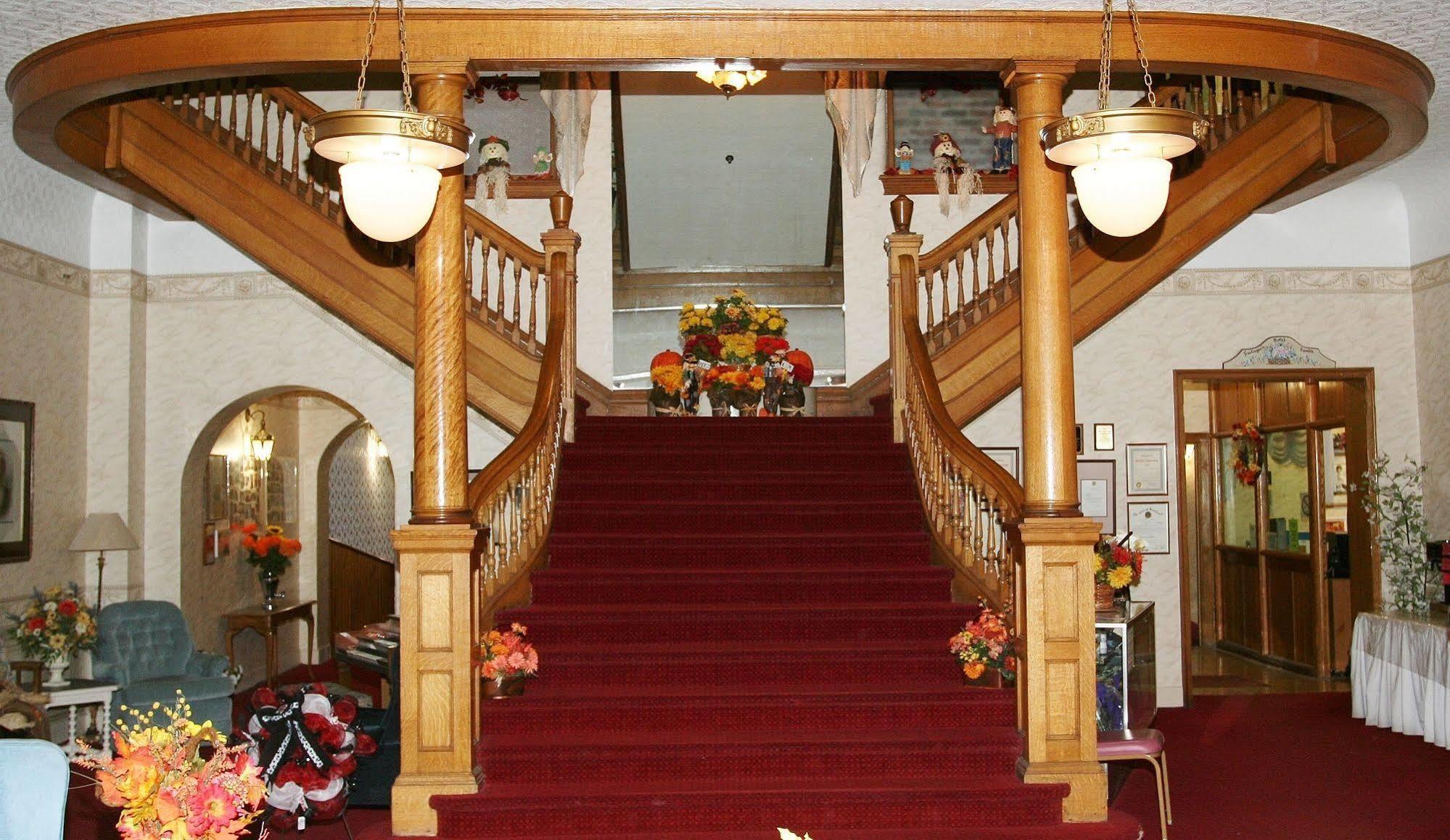 Hotel Gunter Frostburg Eksteriør bilde
